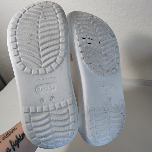 Crocs White Platform Classic Mega Crush Clogs‎ Women's 11 / Men's 9 - Picture 6 of 8